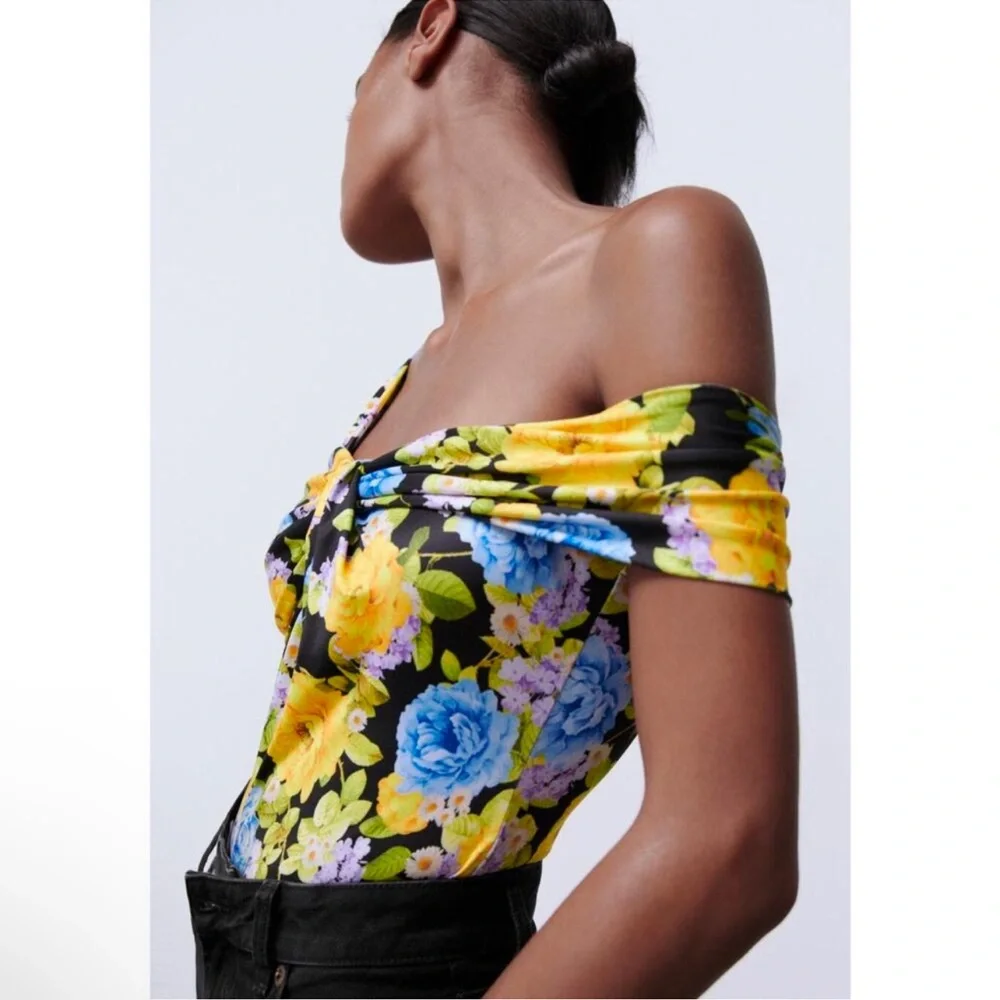 Zara Floral Bodysuit - Yellow, Blue, Black NWOT Size M - Picture 8 of 8